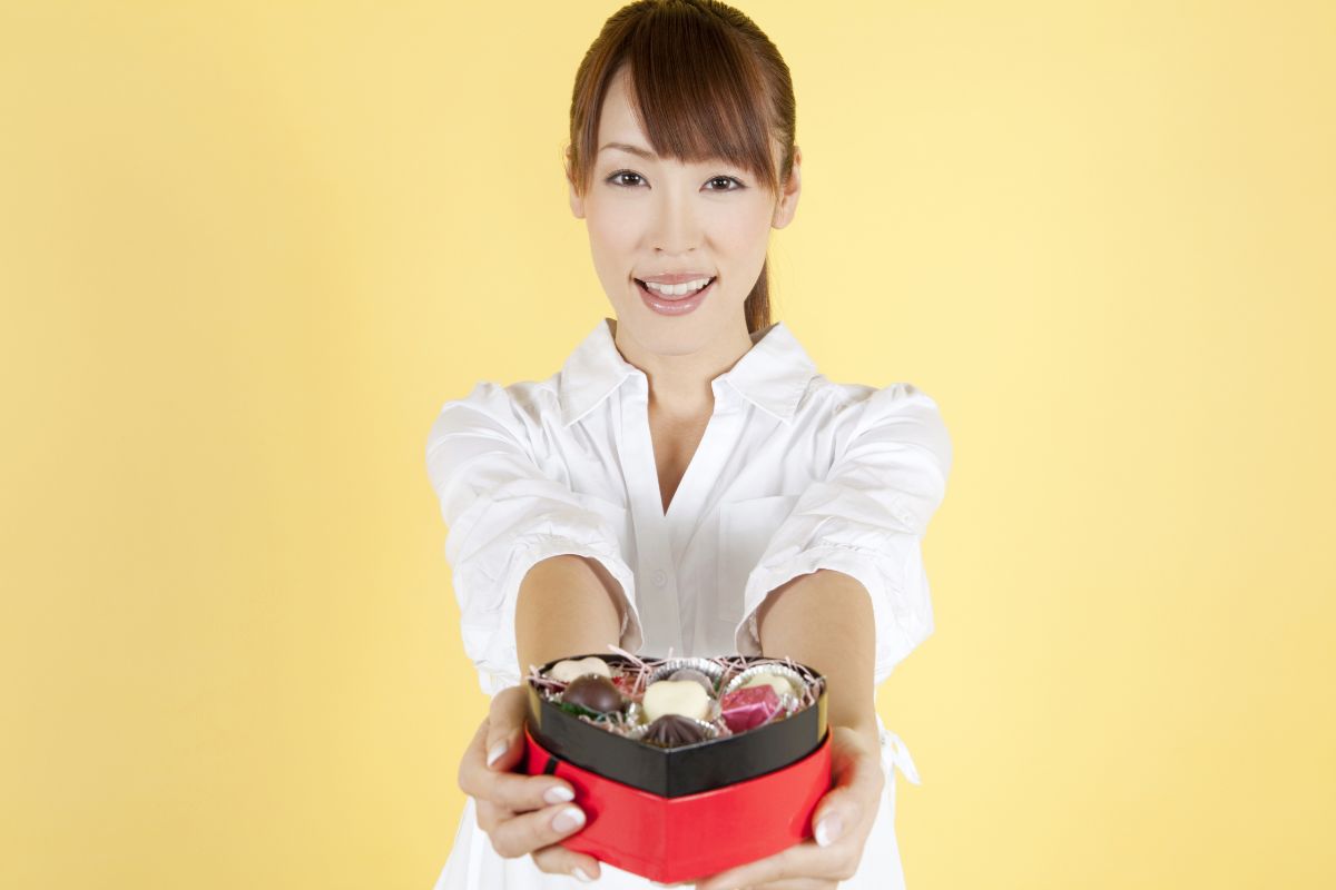 How Valentine’s Day Candy Affects Your Dental Health How Valentine’s Day Candy Affects Your Dental Health